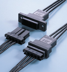 Close up image of JFA connector J300 series 5.08 mm Pitch