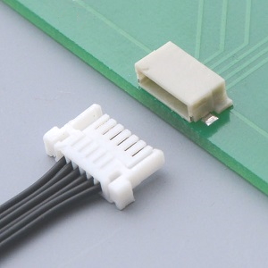 Close up image of SHJ connector