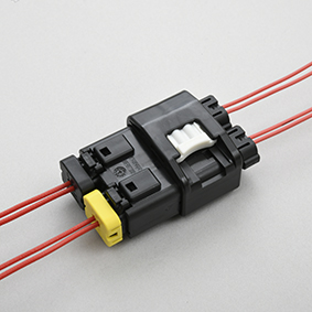 Close up image of SISC connector