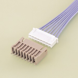 Close up image of XH connector (High box type)