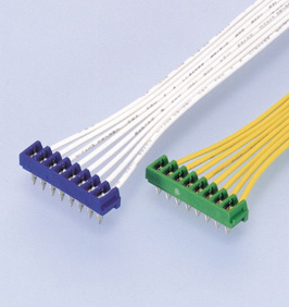 Close up image of DD/DS connector